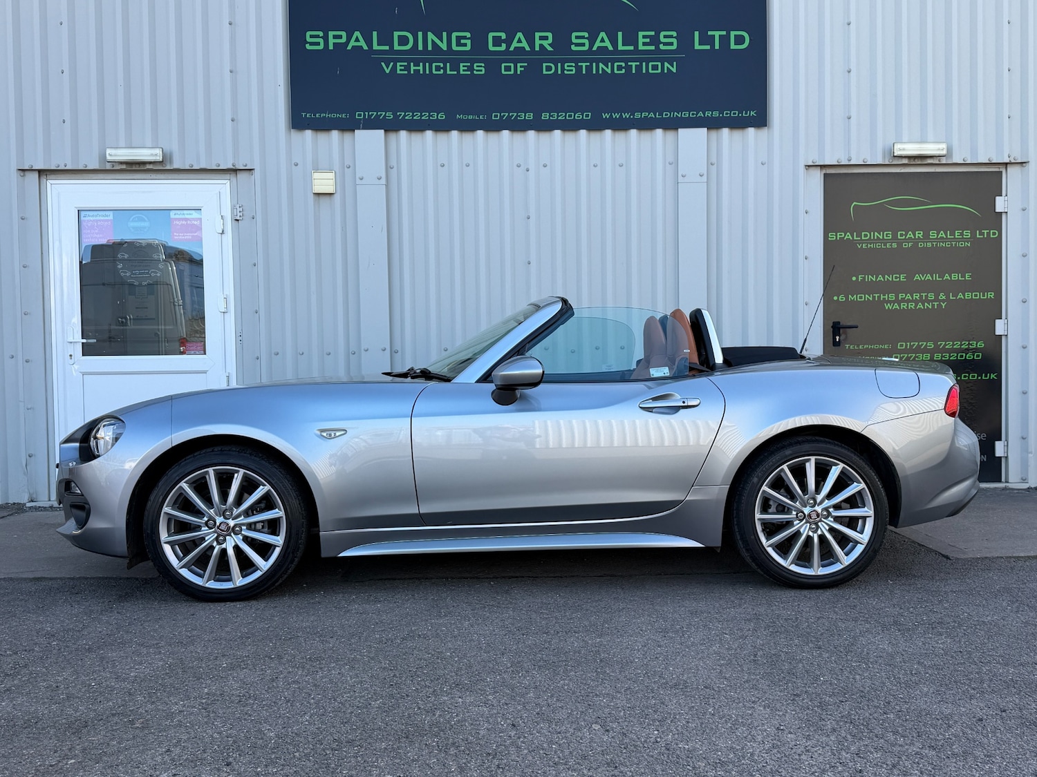 Used Fiat 124 Spider 2018 for sale - 78219089: Photo 6