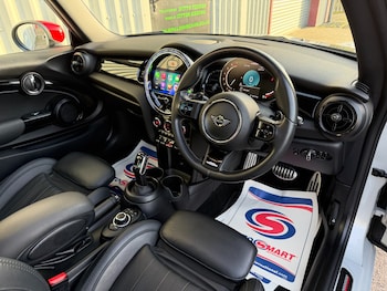 Used MINI Hatch 2021 for sale - 76948261: Photo