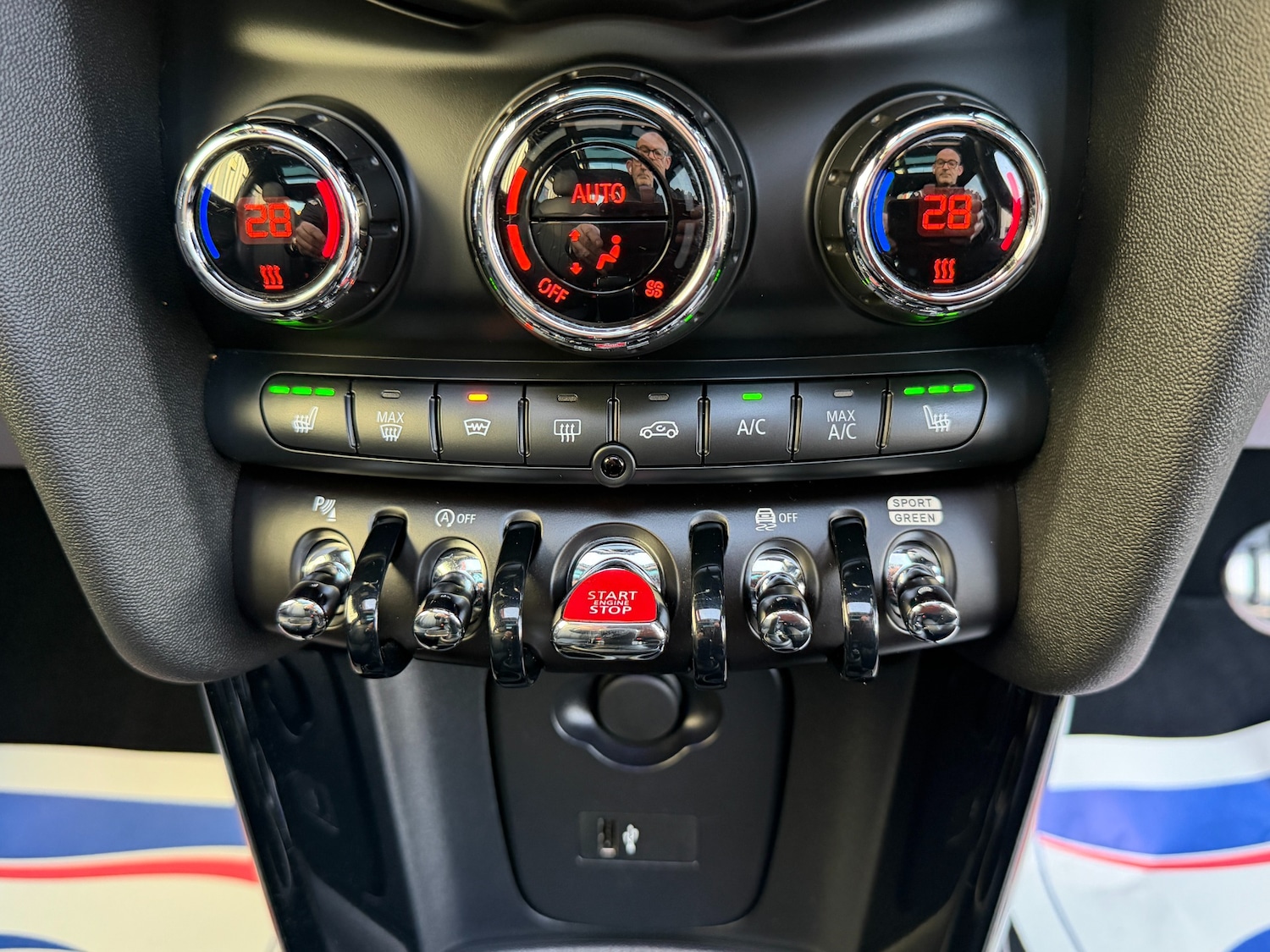 Used MINI Hatch 2021 for sale - 76948261: Photo 88