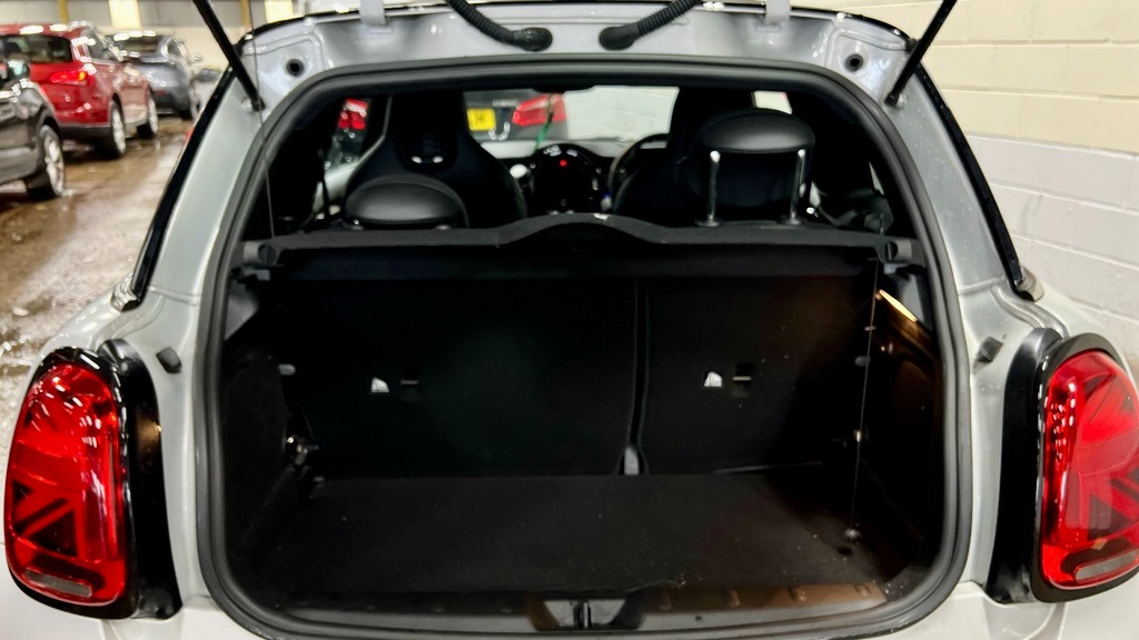 Used MINI Hatch 2021 for sale - 77053736: Photo 14