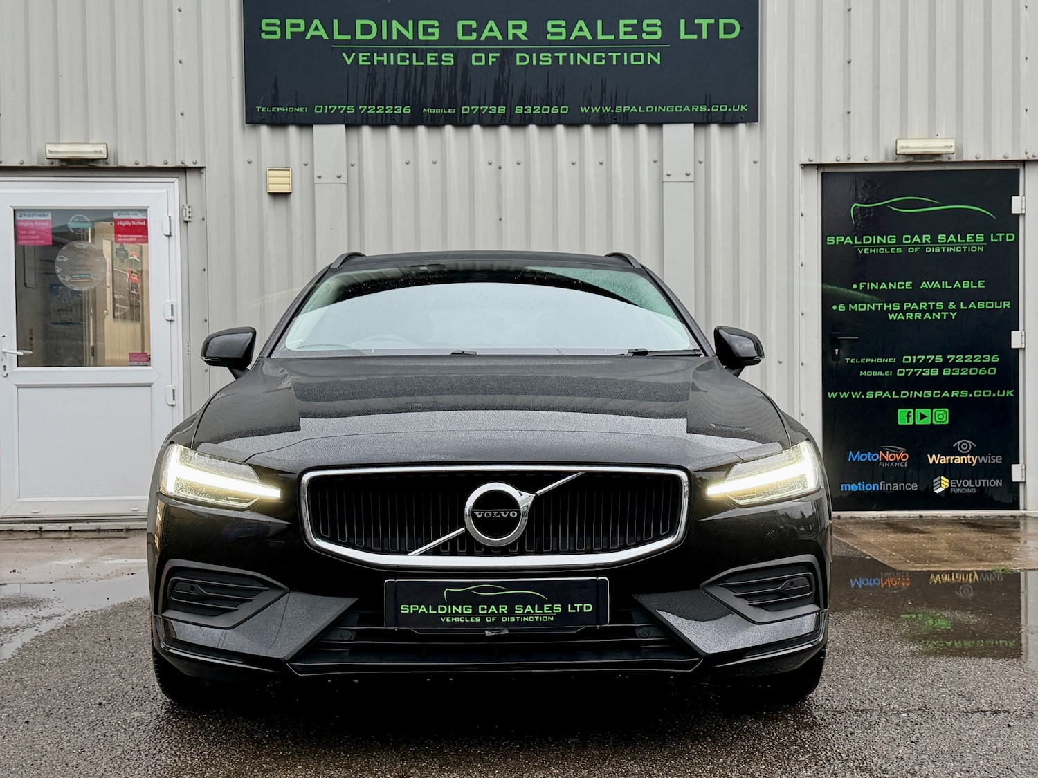 Used Volvo V60 2021 for sale - 76968648: Photo 12