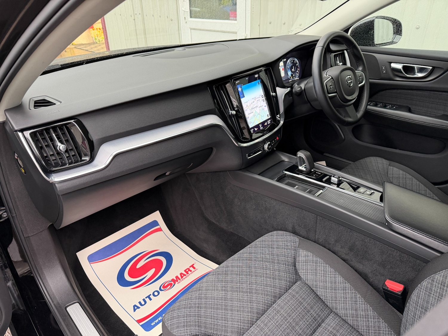 Used Volvo V60 2021 for sale - 76968648: Photo 21