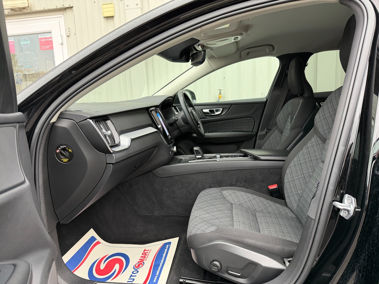 Used Volvo V60 2021 for sale - 76968648: Photo 22