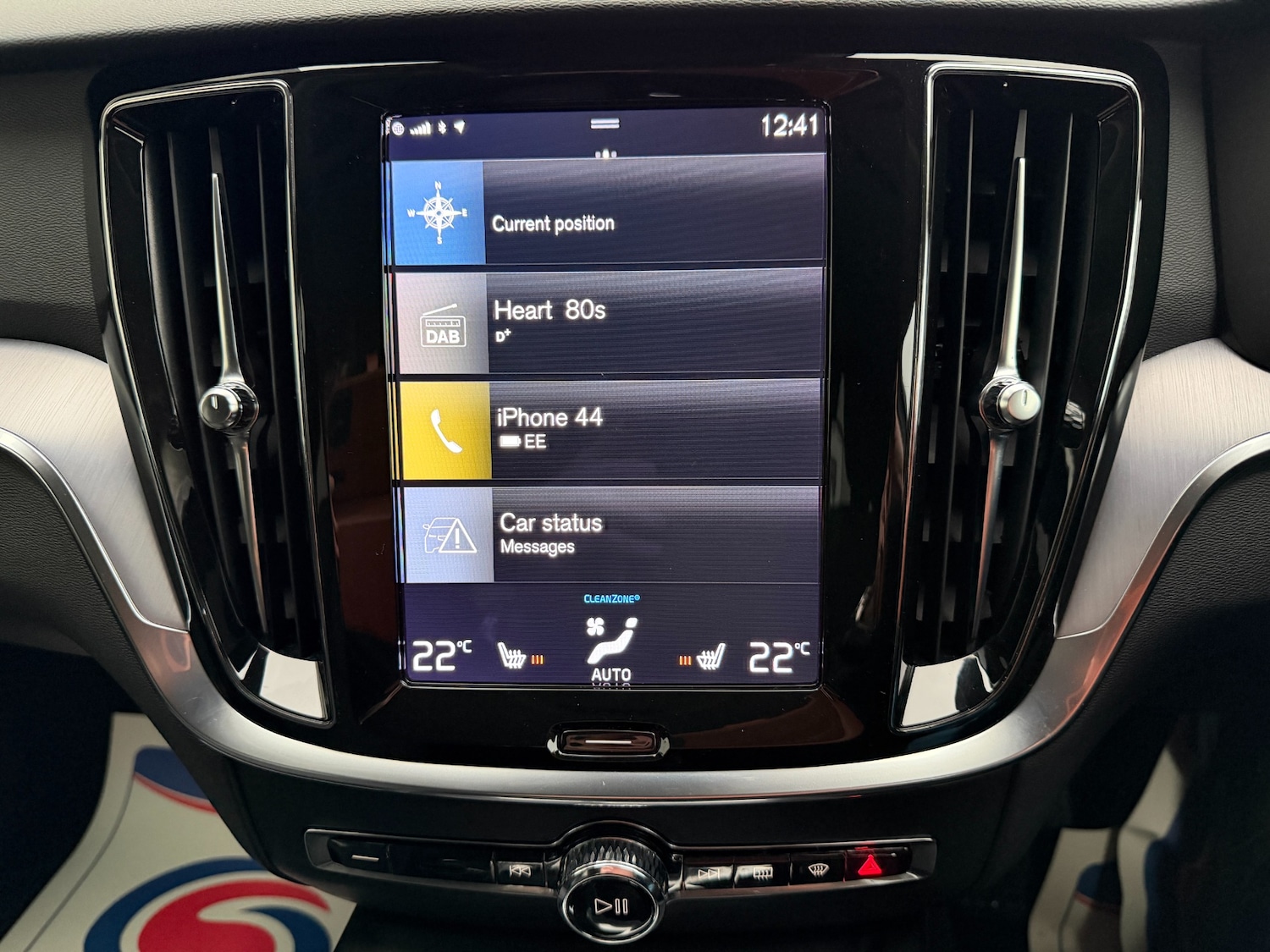 Used Volvo V60 2021 for sale - 76968648: Photo 31