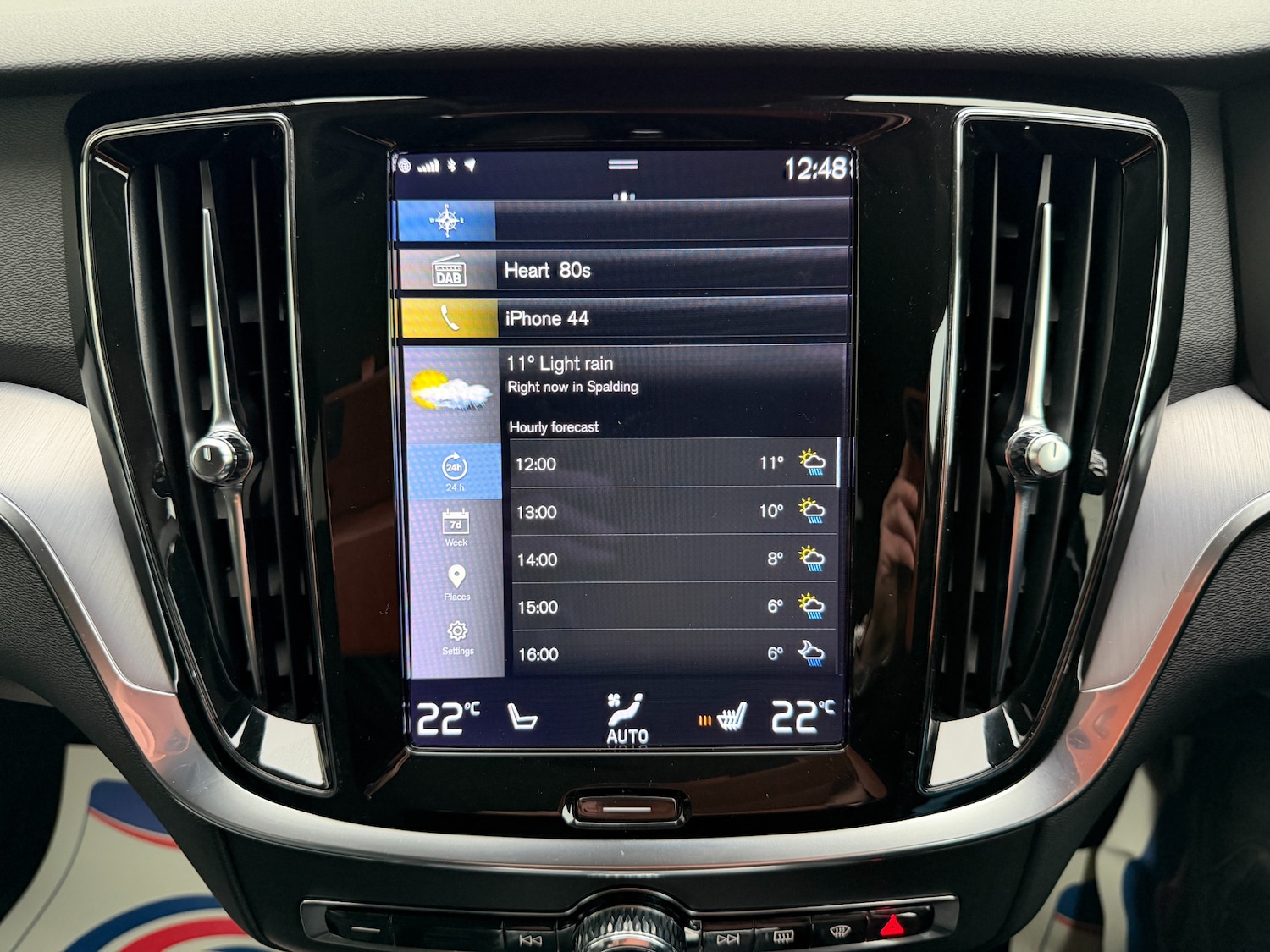 Used Volvo V60 2021 for sale - 76968648: Photo 62