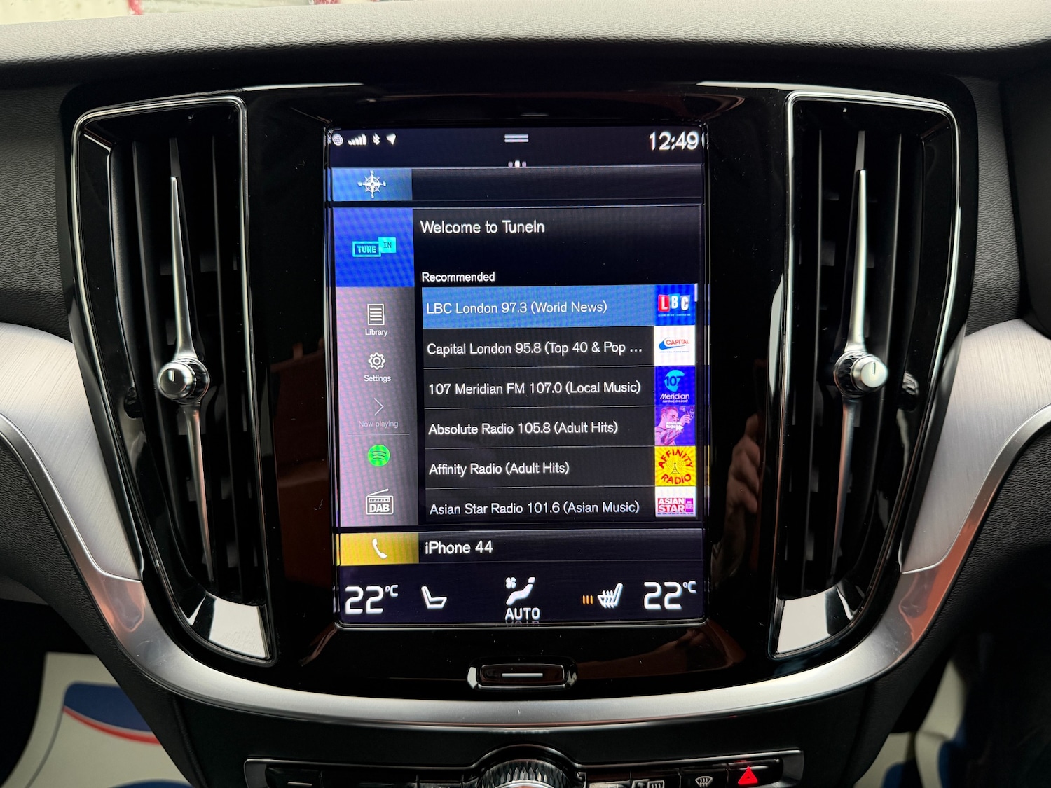 Used Volvo V60 2021 for sale - 76968648: Photo 64