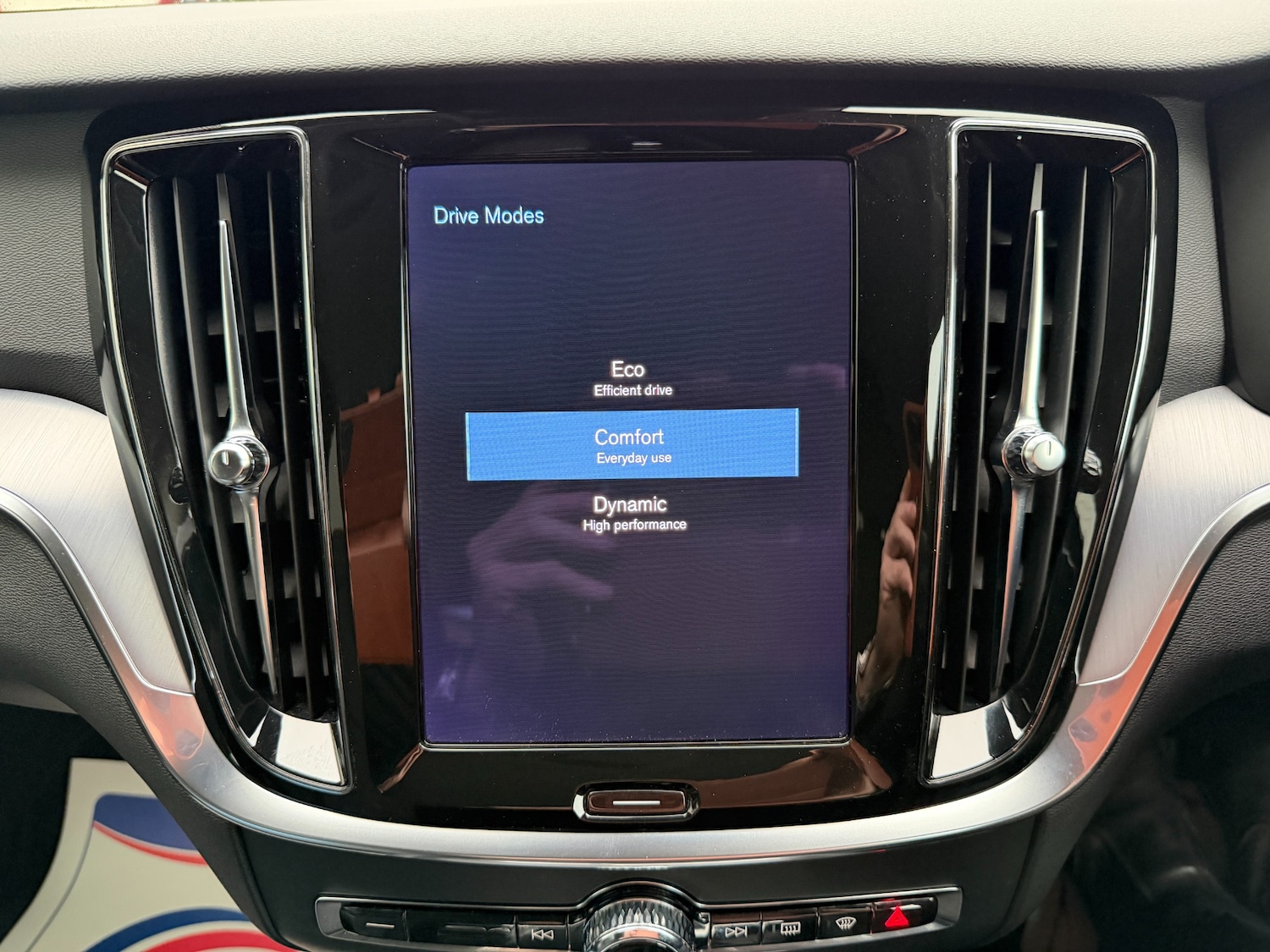 Used Volvo V60 2021 for sale - 76968648: Photo 67