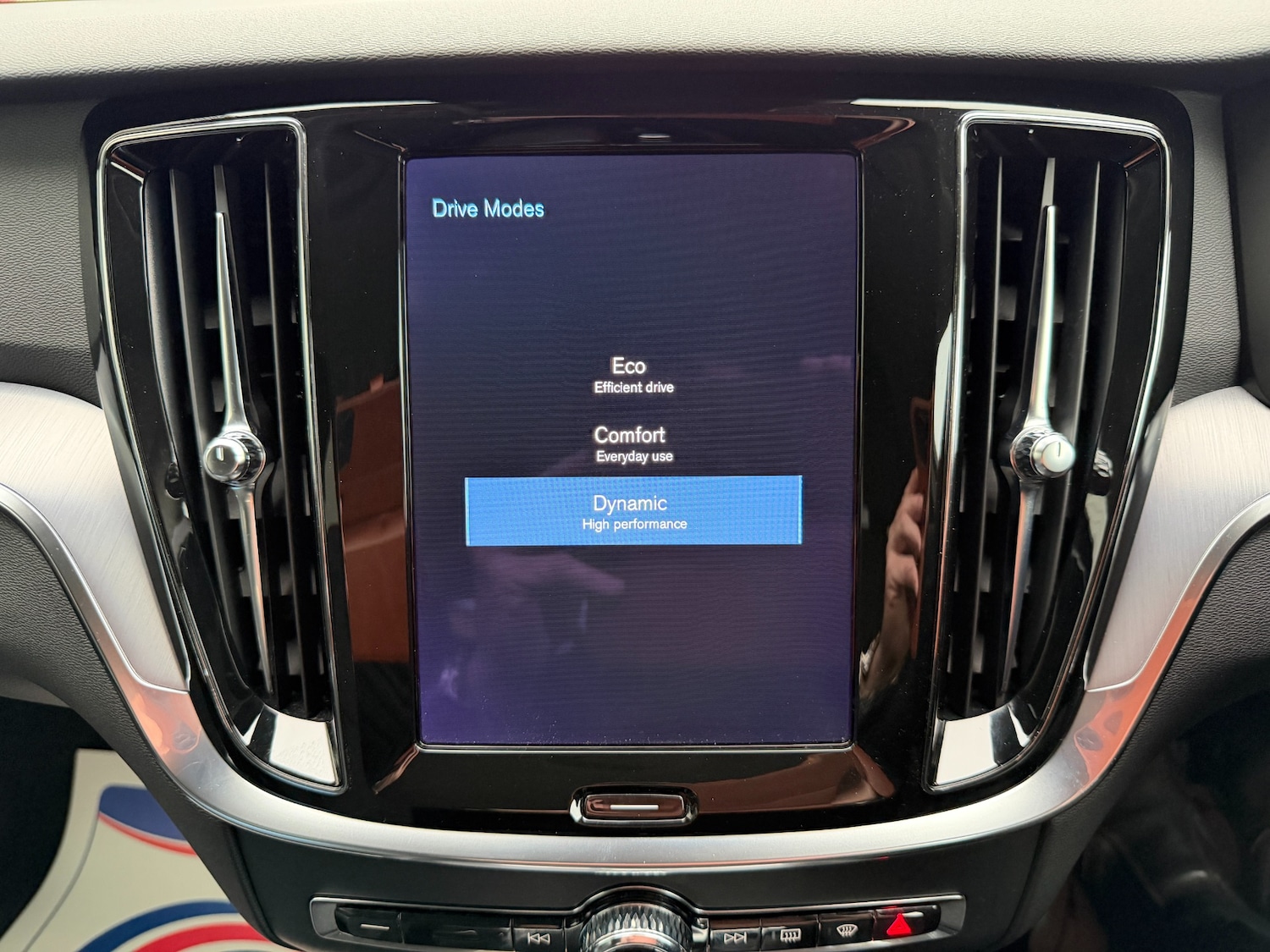 Used Volvo V60 2021 for sale - 76968648: Photo 68