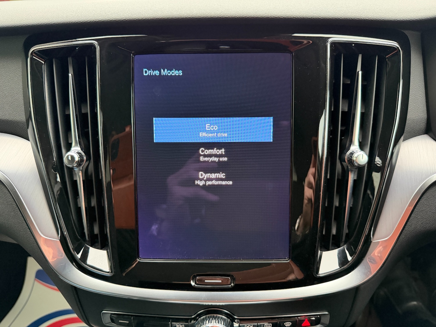 Used Volvo V60 2021 for sale - 76968648: Photo 69