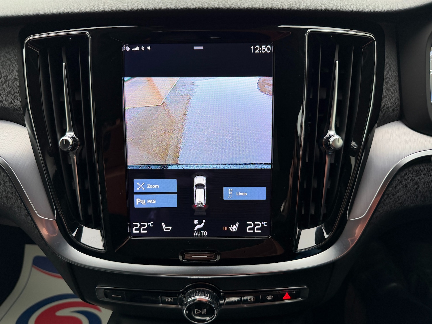 Used Volvo V60 2021 for sale - 76968648: Photo 71