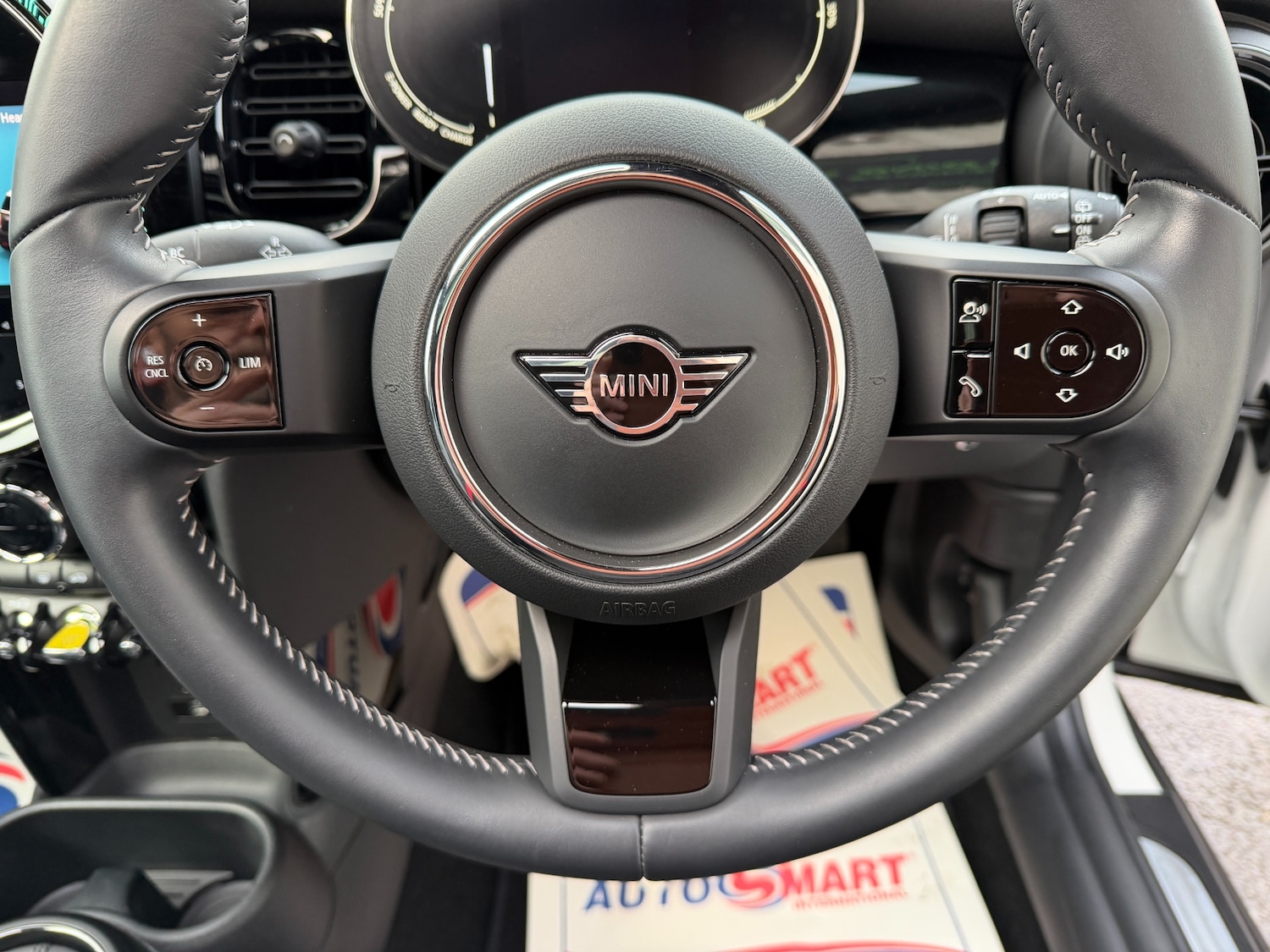 Used MINI Hatch 2023 for sale - 77303337: Photo 94