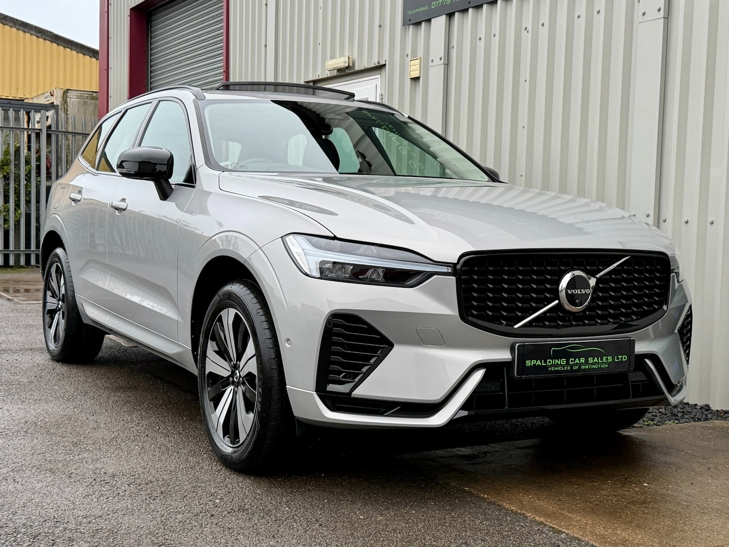 Used Volvo XC60 2023 for sale - 77107880: Photo 15