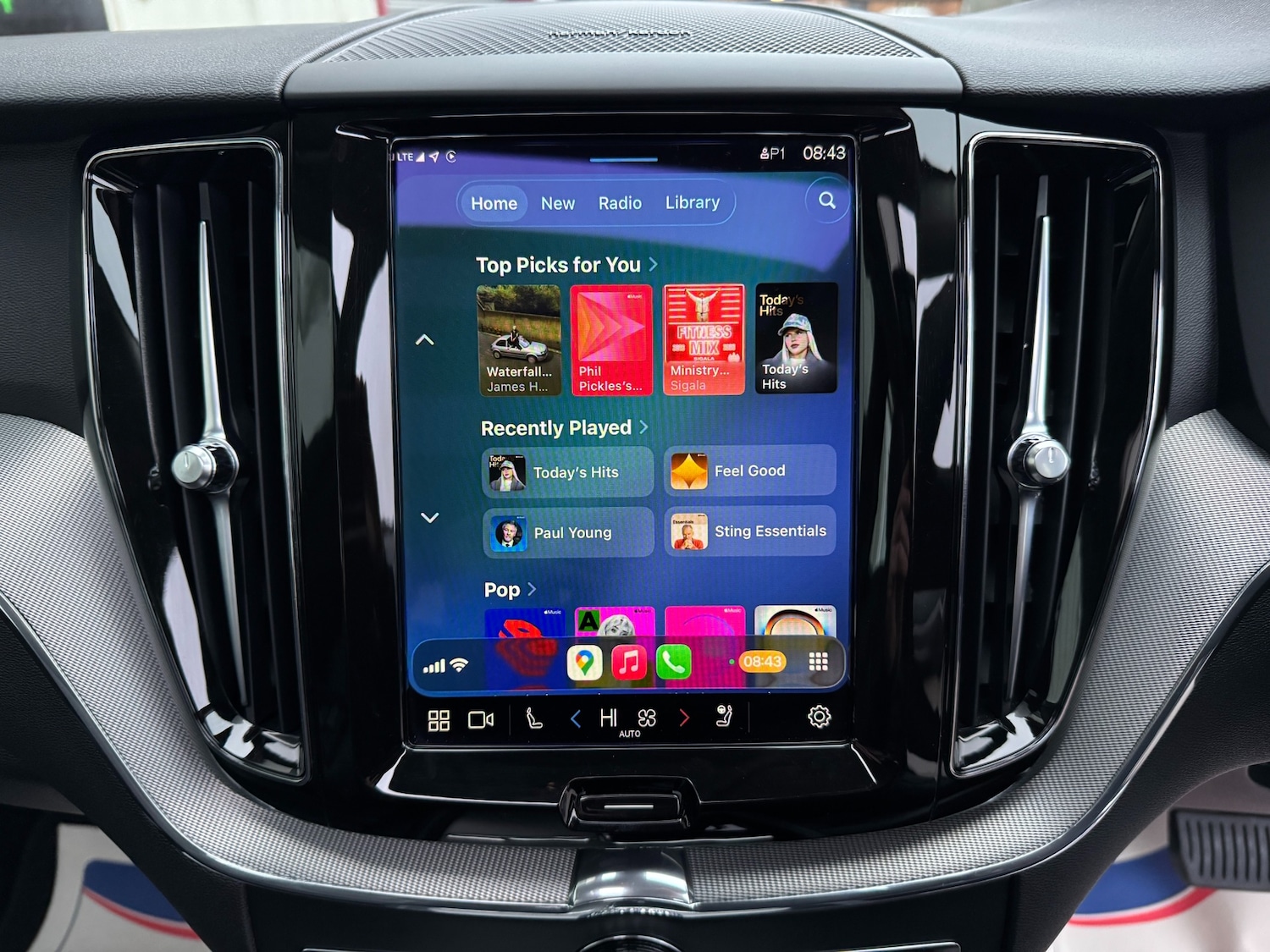 Used Volvo XC60 2023 for sale - 77107880: Photo 39