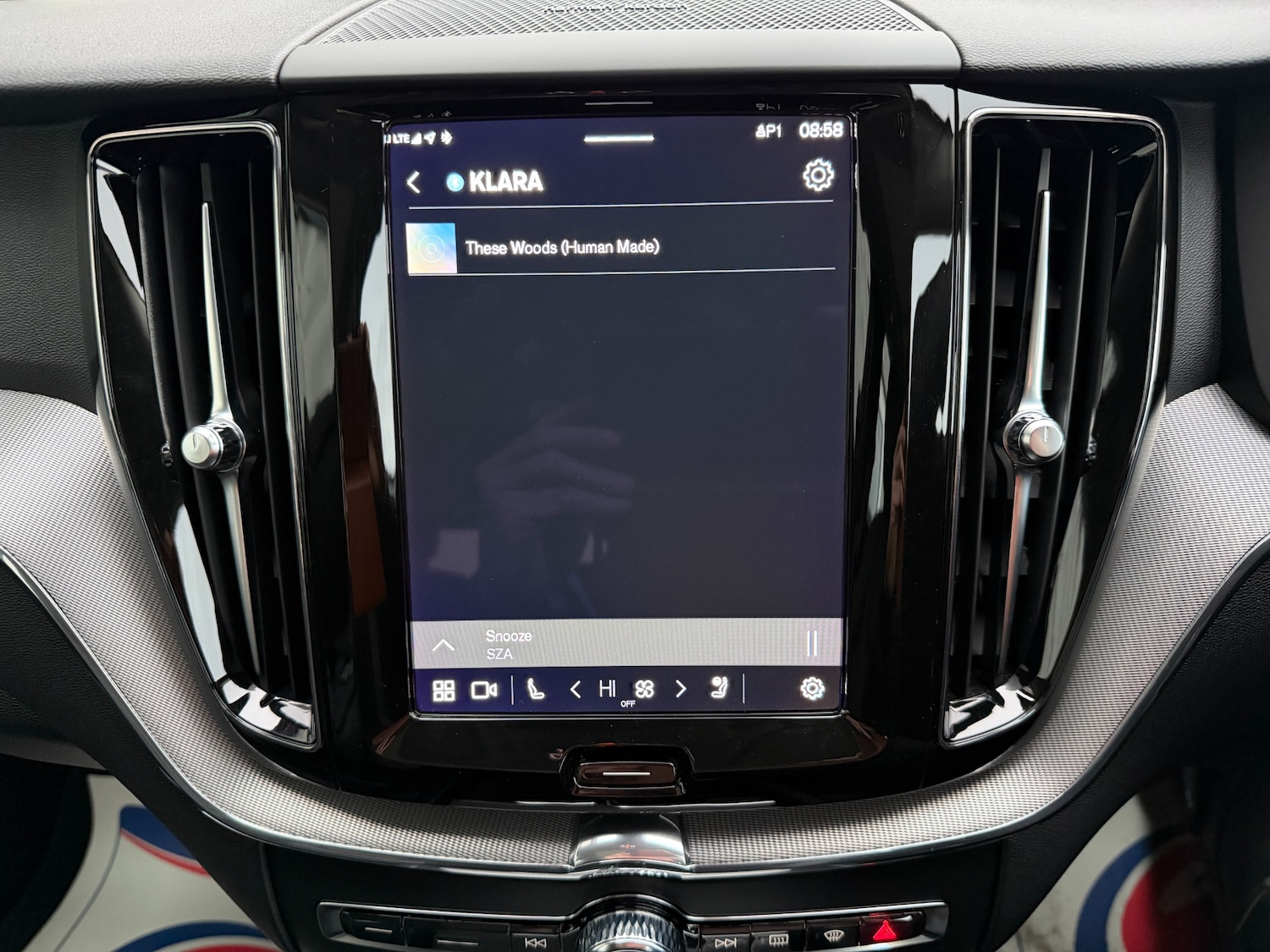 Used Volvo XC60 2023 for sale - 77107880: Photo 50