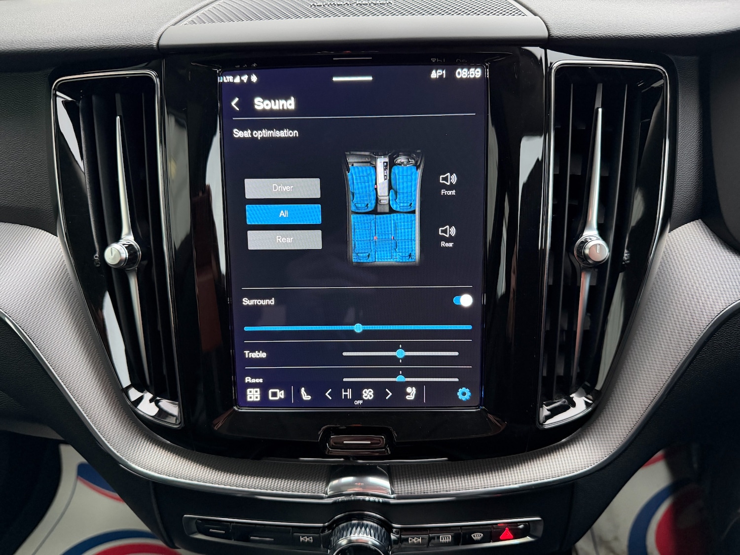 Used Volvo XC60 2023 for sale - 77107880: Photo 53