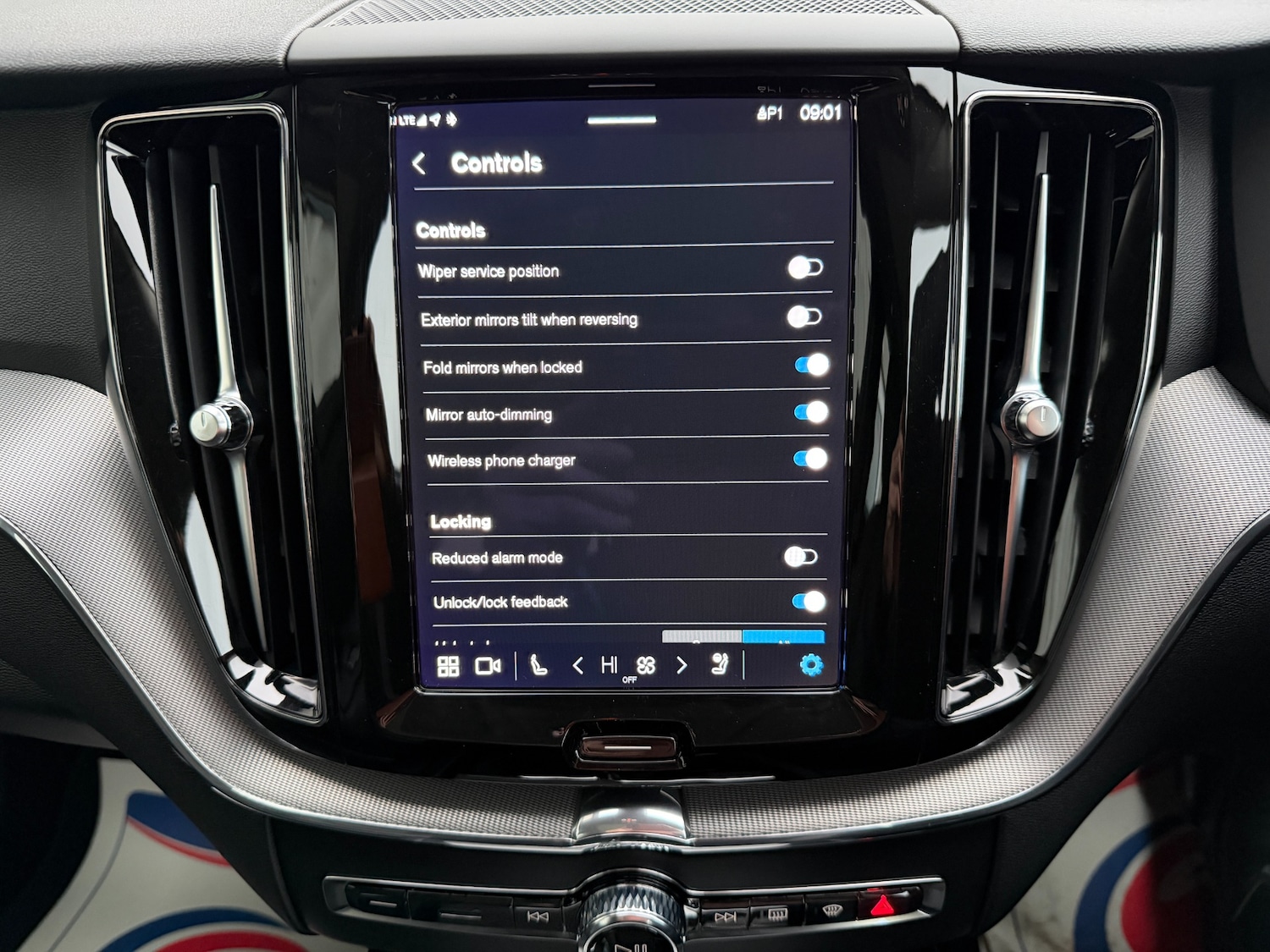 Used Volvo XC60 2023 for sale - 77107880: Photo 62