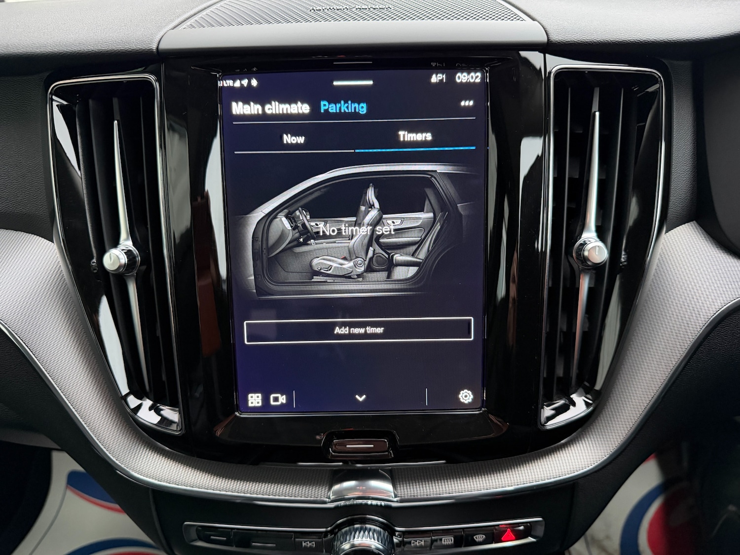 Used Volvo XC60 2023 for sale - 77107880: Photo 68