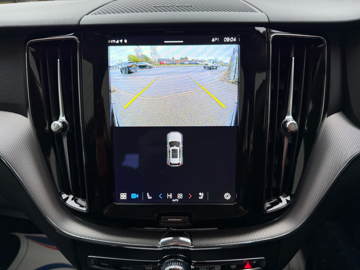 Used Volvo XC60 2023 for sale - 77107880: Photo 74