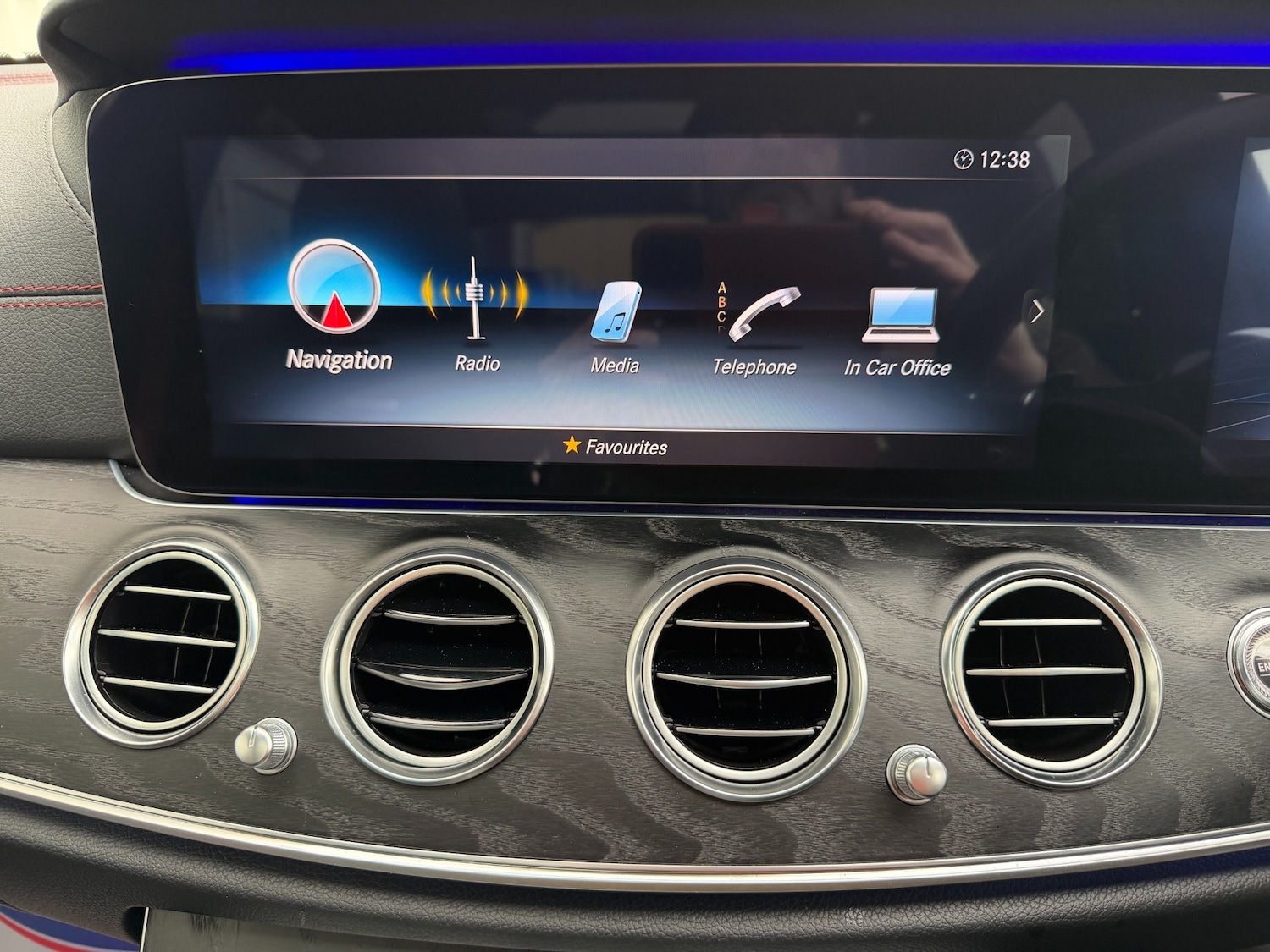 Used Mercedes-Benz E Class 2019 for sale - 76958573: Photo 38