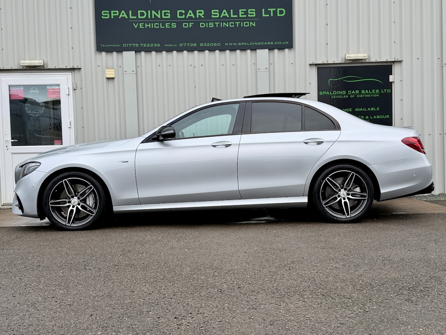 Used Mercedes-Benz E Class 2019 for sale - 76958573: Photo 8