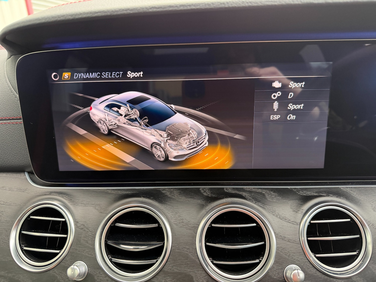 Used Mercedes-Benz E Class 2019 for sale - 76958573: Photo 85