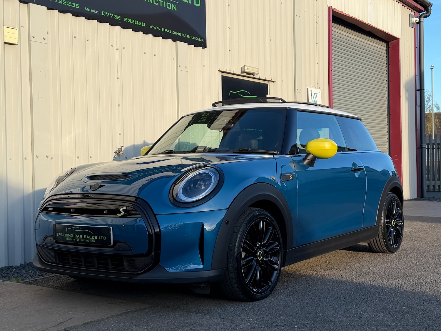 Used MINI Hatch 2022 for sale - 78219415: Photo 8