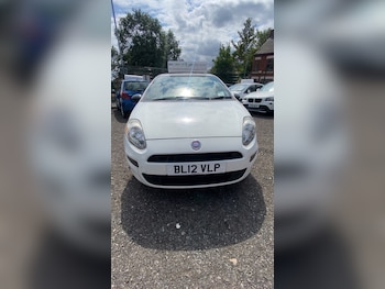 Used Fiat Punto 2012 for sale - 79611263: Photo
