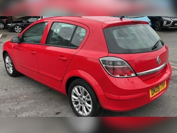 Used Vauxhall Astra 2009 for sale - 79611988: Photo