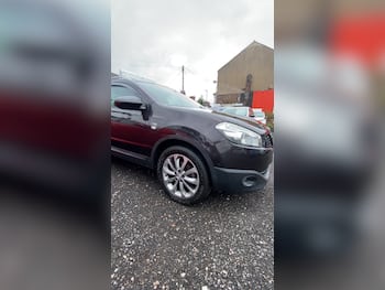 Used Nissan Qashqai 2010 for sale - 79754385: Photo