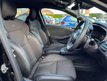 Used Renault Clio 2023 for sale - 73025785: Photo