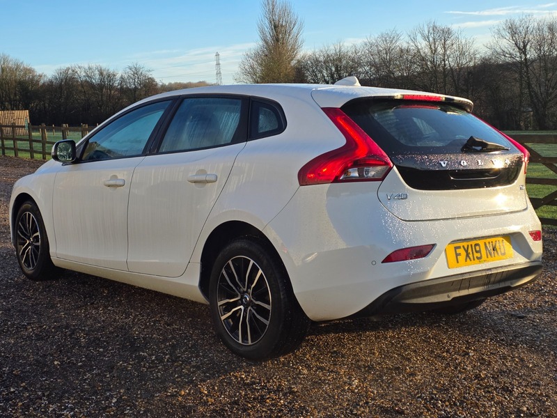 Used Volvo V40 2019 for sale - 77189018: Photo 10