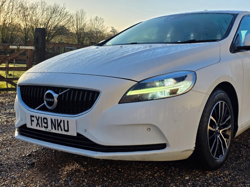 Used Volvo V40 2019 for sale - 77189018: Photo 15