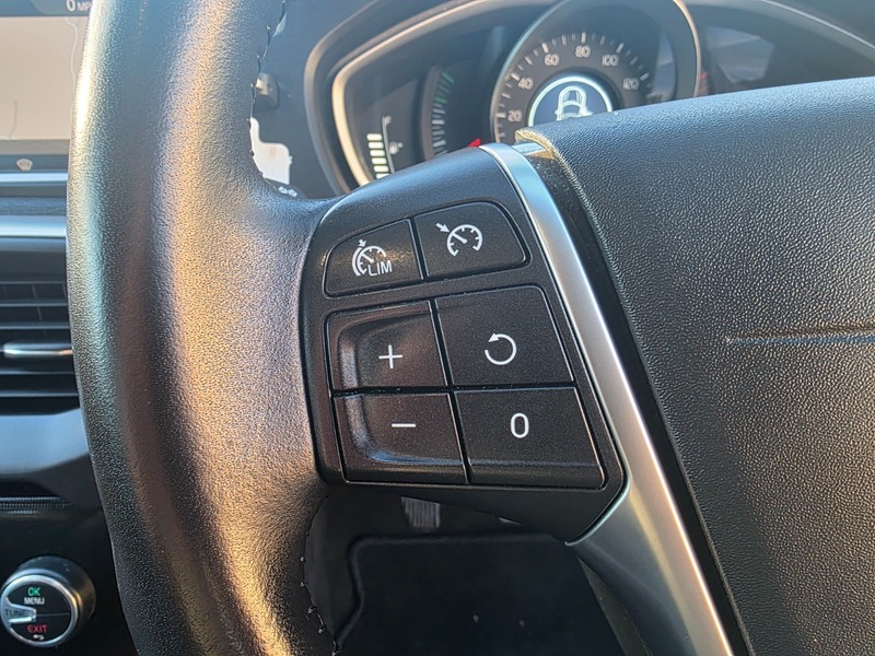 Used Volvo V40 2019 for sale - 77189018: Photo 23