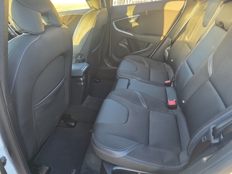 Used Volvo V40 2019 for sale - 77189018: Photo 34