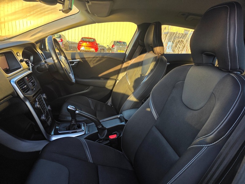 Used Volvo V40 2019 for sale - 77189018: Photo 37