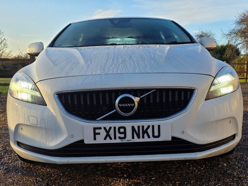 Used Volvo V40 2019 for sale - 77189018: Photo 8