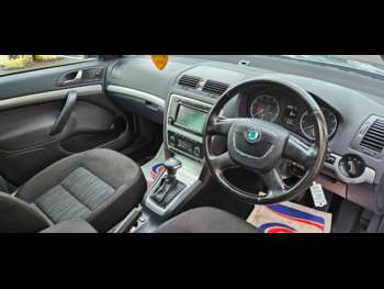 Used Skoda Octavia 2012 for sale - 74756953: Photo