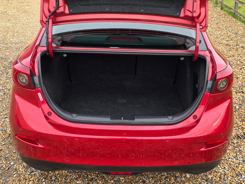 Used Mazda Mazda3 2014 for sale - 76396686: Photo 8