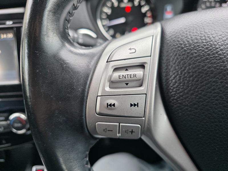 Used Nissan Qashqai 2015 for sale - 76346138: Photo 43