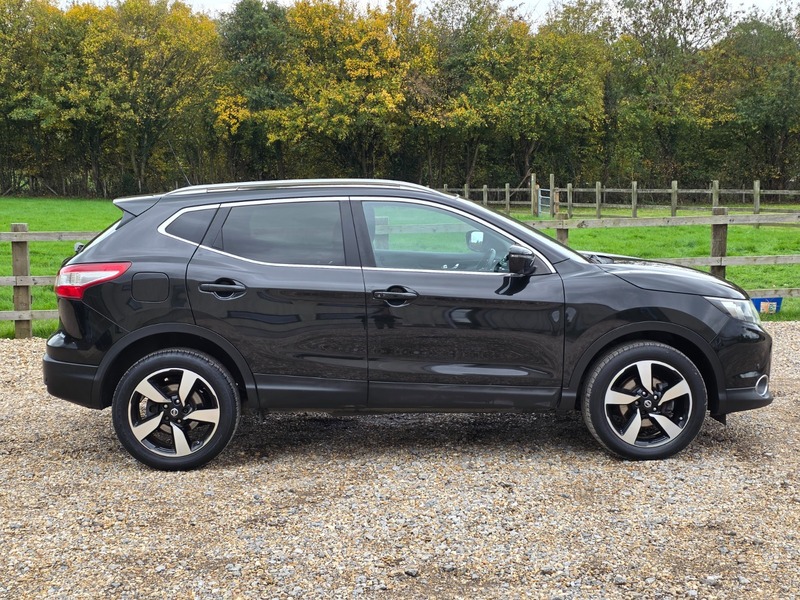 Used Nissan Qashqai 2015 for sale - 76346138: Photo 5