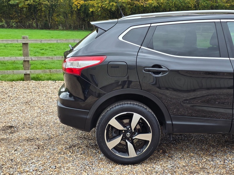 Used Nissan Qashqai 2015 for sale - 76346138: Photo 6