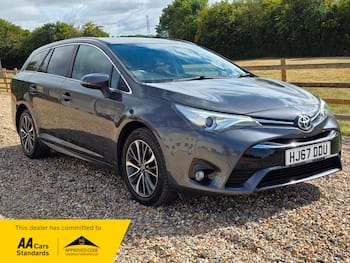 Used Toyota Avensis 2017 for sale - 79667743: Photo