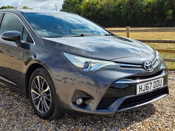 Used Toyota Avensis 2017 for sale - 79667743: Photo