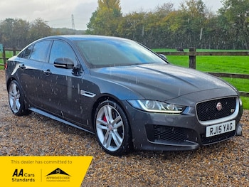 2015 - S 4-Door