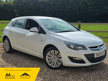 Used Vauxhall Astra 2015 for sale - 75974759: Photo