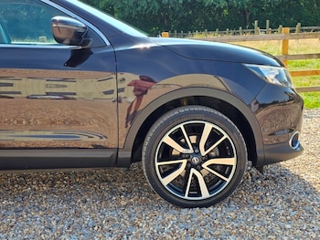 Used Nissan Qashqai 2017 for sale - 79277043: Photo