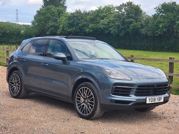 Used Porsche Cayenne 2018 for sale - 78557999: Photo