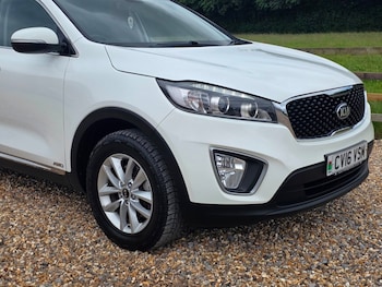 Used Kia Sorento 2016 for sale - 78920199: Photo