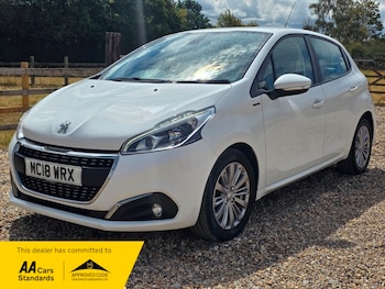 Used Peugeot 208 2018 for sale - 79423394: Photo