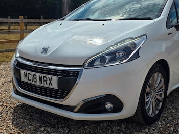 Used Peugeot 208 2018 for sale - 79423394: Photo